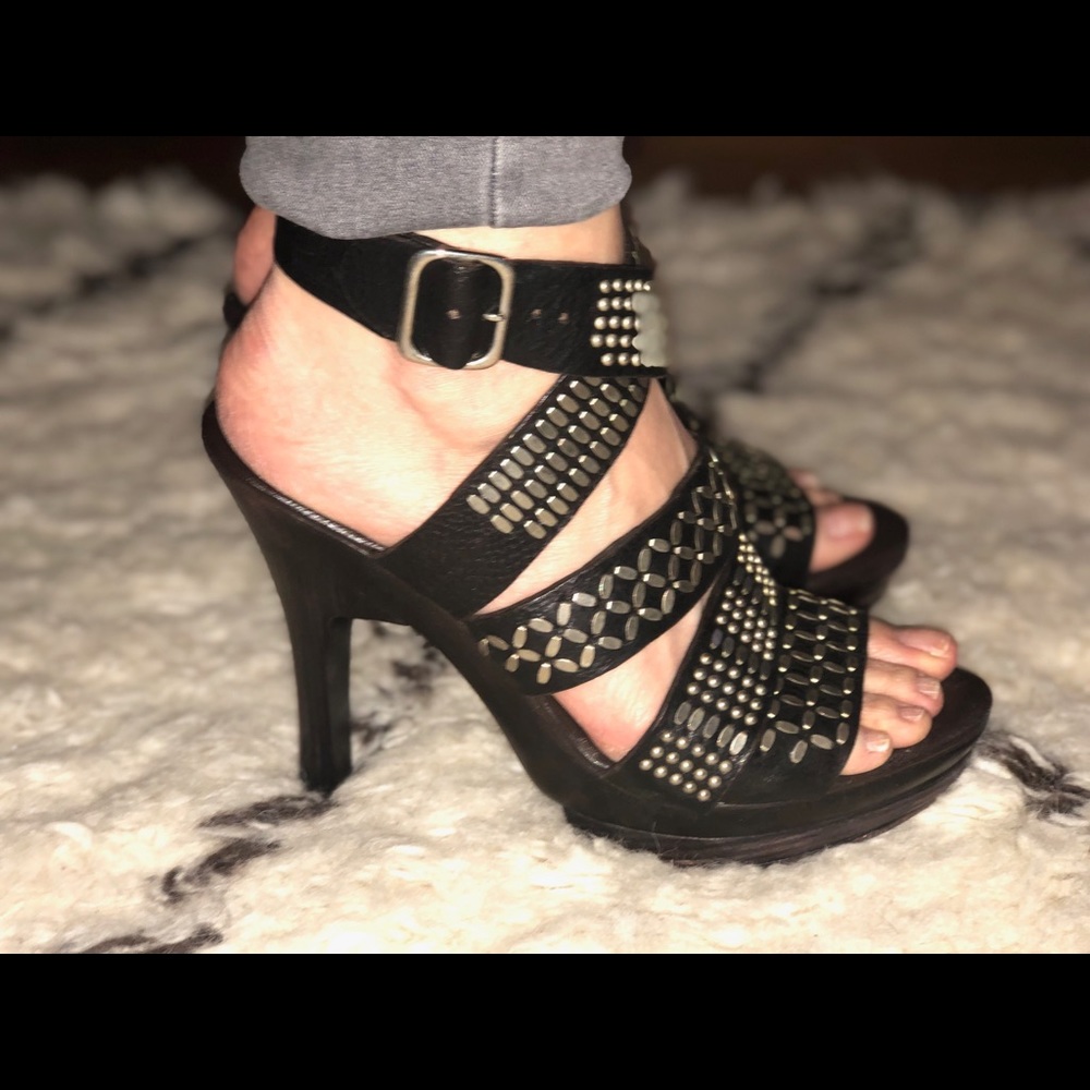 Colleen Cordero leather sandals, wood platform & hardware size 9